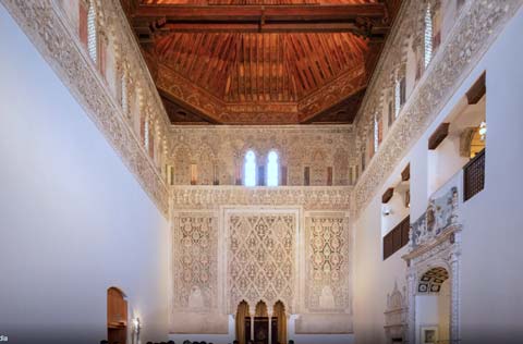 Interior de la Sinagoga del Tránsito